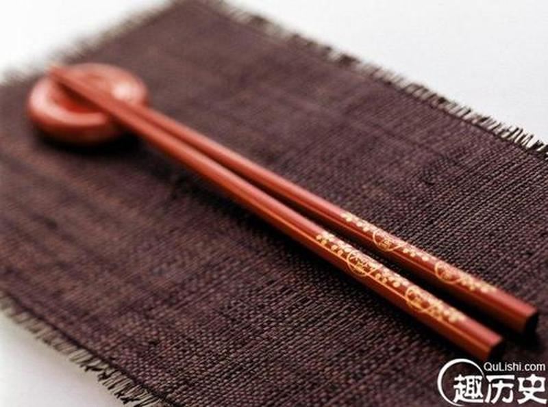 六根筷子预测命运，你信吗？